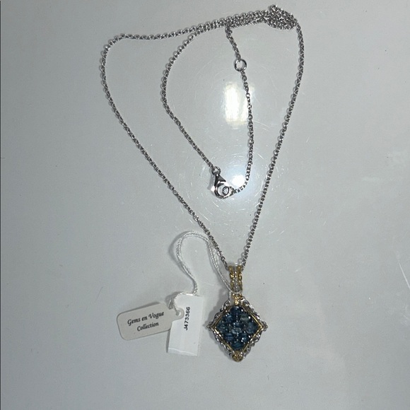 NWT - Picture 3 of 7